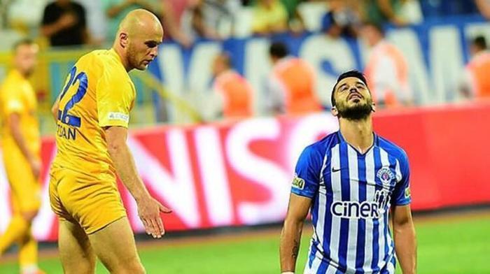 Son dakika | Galatasaraydan flaş hamle Mert Hakanın yerine...