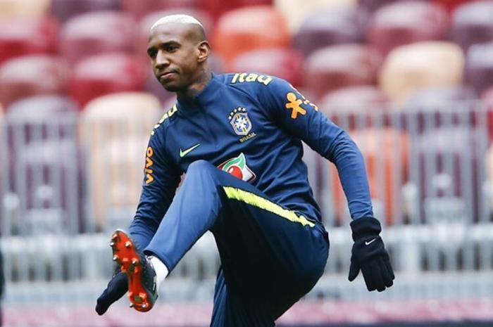 Anderson Taliscaya büyük şok Trafiği kapattılar, gidemiyor...