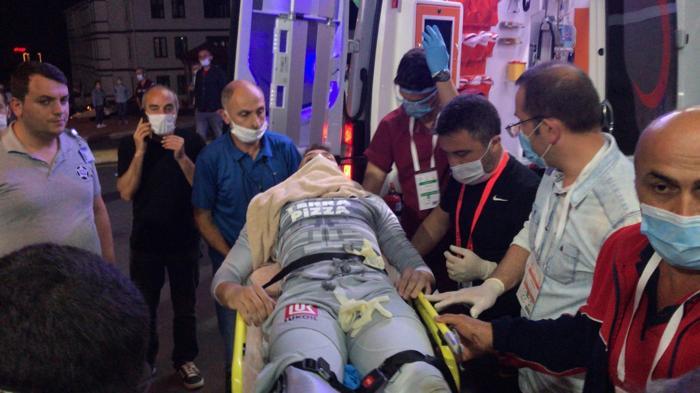 Fernando Muslera ambulansla hastaneye kaldırıldı İşte o anlar...
