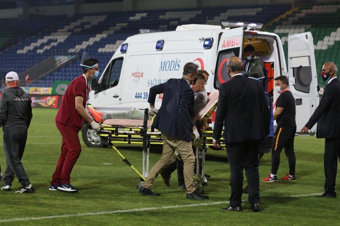 Fernando Muslera ambulansla hastaneye kaldırıldı İşte o anlar...