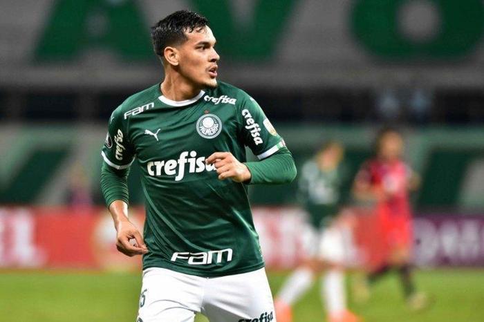 ROTA YENİDEN GUSTAVO GOMEZ