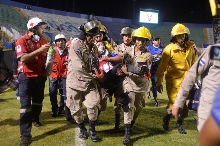 Derbi kanlı bitti: 4 ölü, 10larca yaralı