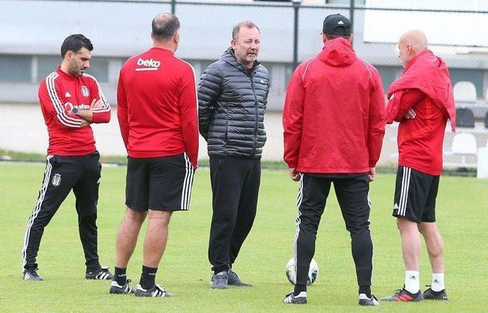 Premier Ligden ayrıldı Beşiktaşa bedelsiz geliyor