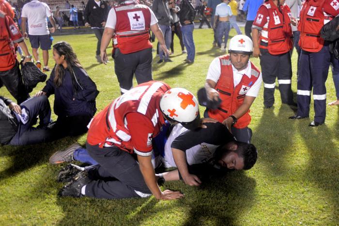 Derbi kanlı bitti: 4 ölü, 10larca yaralı