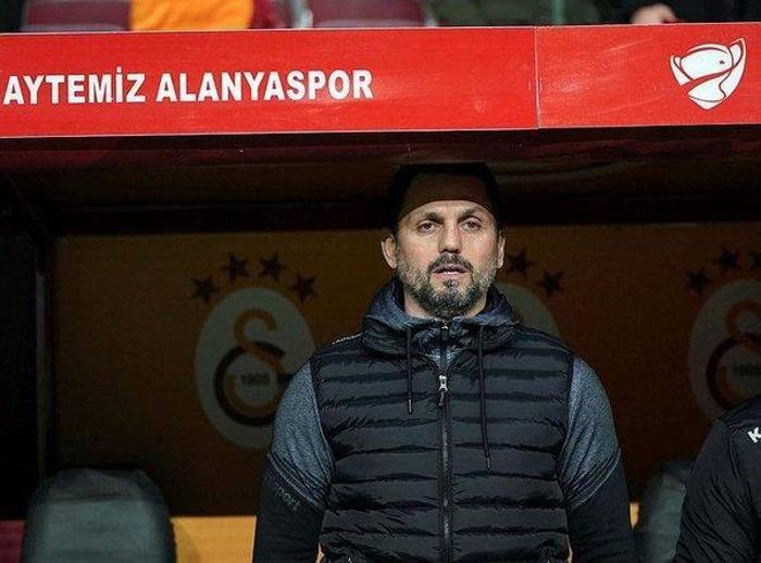 Fenerbahçede teknik direktör gelişmesi Rebrovun anlaşma şartı