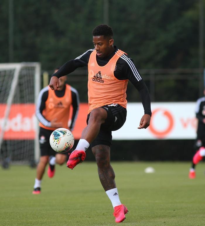 Beşiktaş ara vermedi Sergen Yalçından futbolcularına uyarı