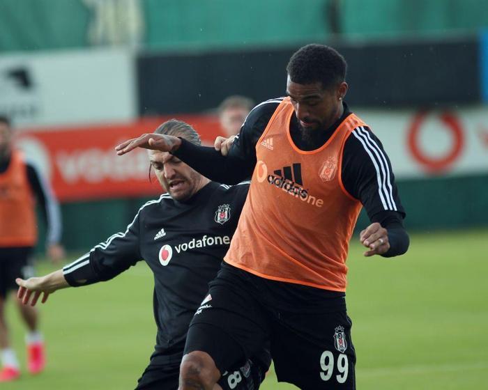 Beşiktaş ara vermedi Sergen Yalçından futbolcularına uyarı