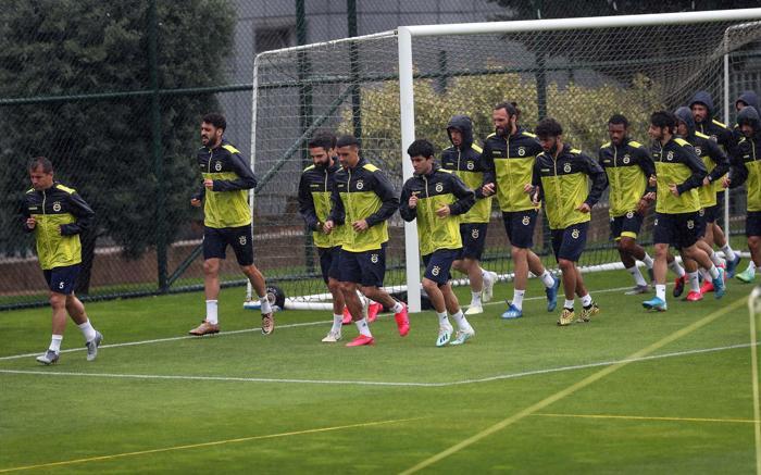 Fenerbahçenin Riva kampından notlar