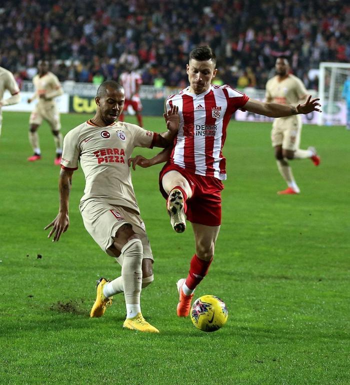 MERT HAKAN YANDAŞ