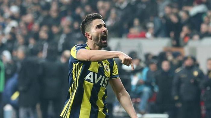 Fenerbahçede son dakika sol bek operasyonu Vedat Muriç devreye girdi