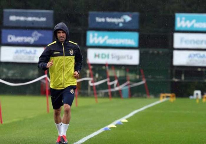 Fenerbahçede son dakika sol bek operasyonu Vedat Muriç devreye girdi