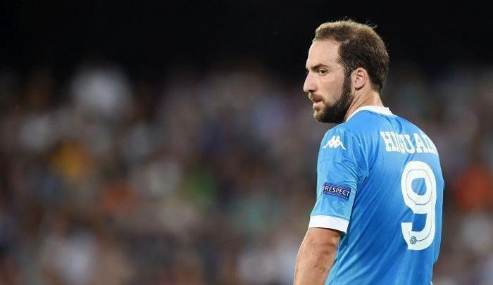 Juventusun golcüsü Gonzalo Higuain şok etti Görenler tanıyamadı