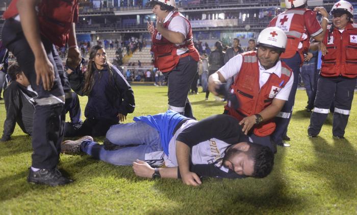 Derbi kanlı bitti: 4 ölü, 10larca yaralı