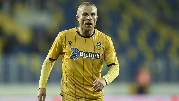 Gökhan Töre----------Beşiktaş