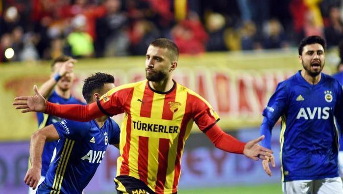 Alpaslan Öztürk---------Galatasaray/Fenerbahçe/Trabzonspor/Başakşehir