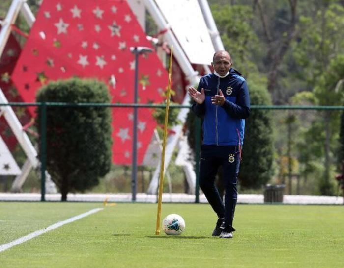 Fenerbahçeye Aurelio göndermesi O kadar Türk varken şaşırdım