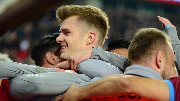 Trabzonspora Sörloth şoku Bonservisi alınsa bile...