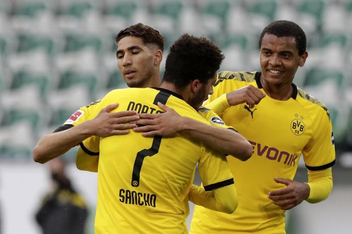 Bundesliga ve Dortmunddan Jadon Sanchoya sert uyarı