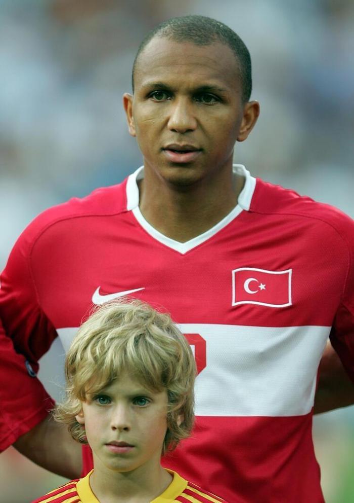 Fenerbahçeye Aurelio göndermesi O kadar Türk varken şaşırdım