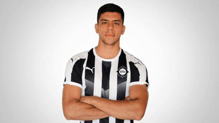 Cenk Özkaçar-----------Galatasaray