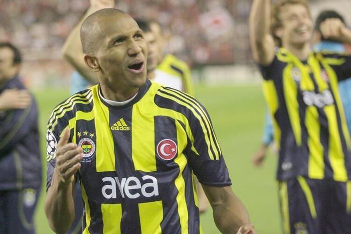 Fenerbahçeye Aurelio göndermesi O kadar Türk varken şaşırdım