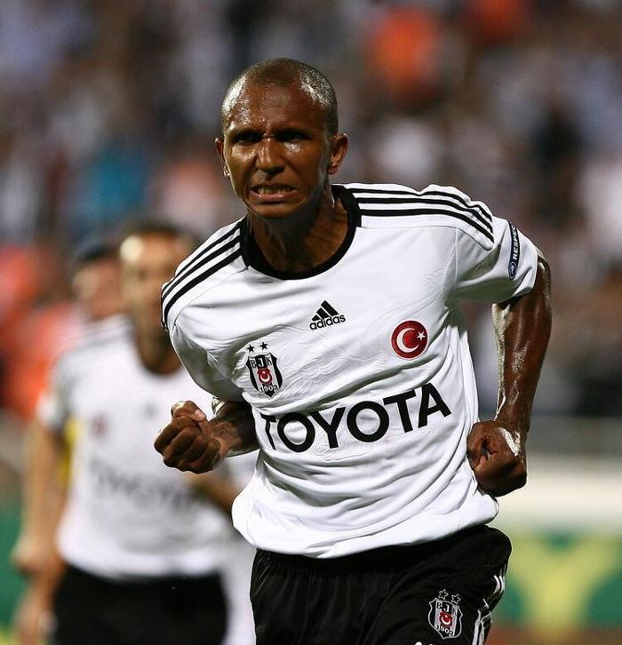Fenerbahçeye Aurelio göndermesi O kadar Türk varken şaşırdım