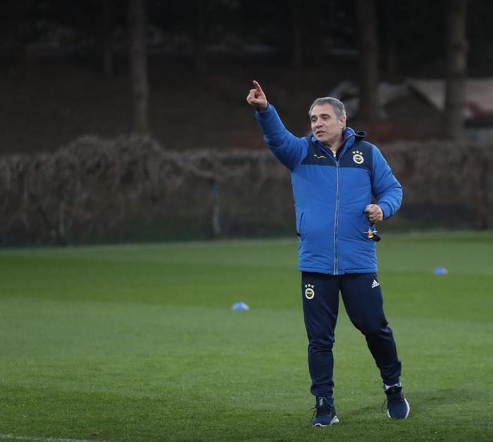 Ersun Yanaldan flaş sözler: Fenerbahçe ihtiyaç duyarsa...