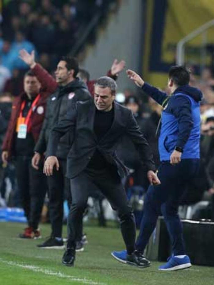 Ersun Yanaldan flaş sözler: Fenerbahçe ihtiyaç duyarsa...
