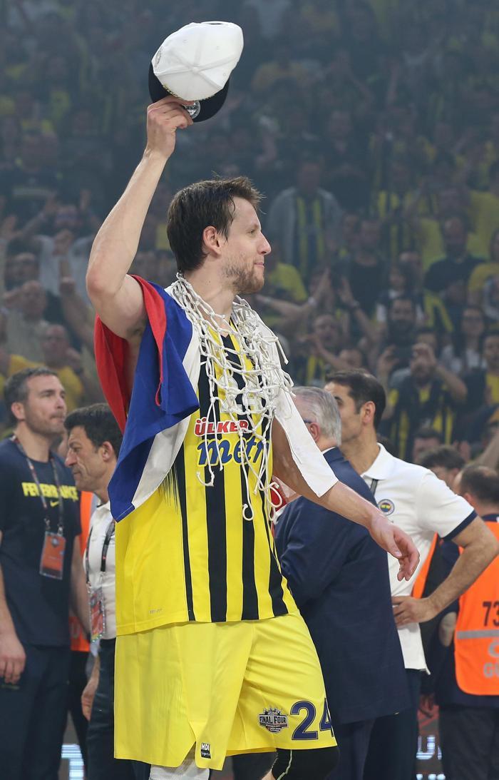 Obradovic, Fenerbahçe tarihinin en büyük zaferini böyle yaşatmıştı