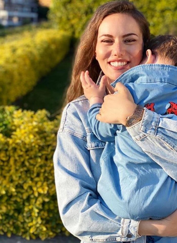 Burak Özçivitten Fahriye Evcene servet değerinde hediye