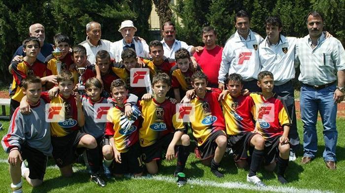Galatasarayda 170 gol atan takım Şimdi neredeler