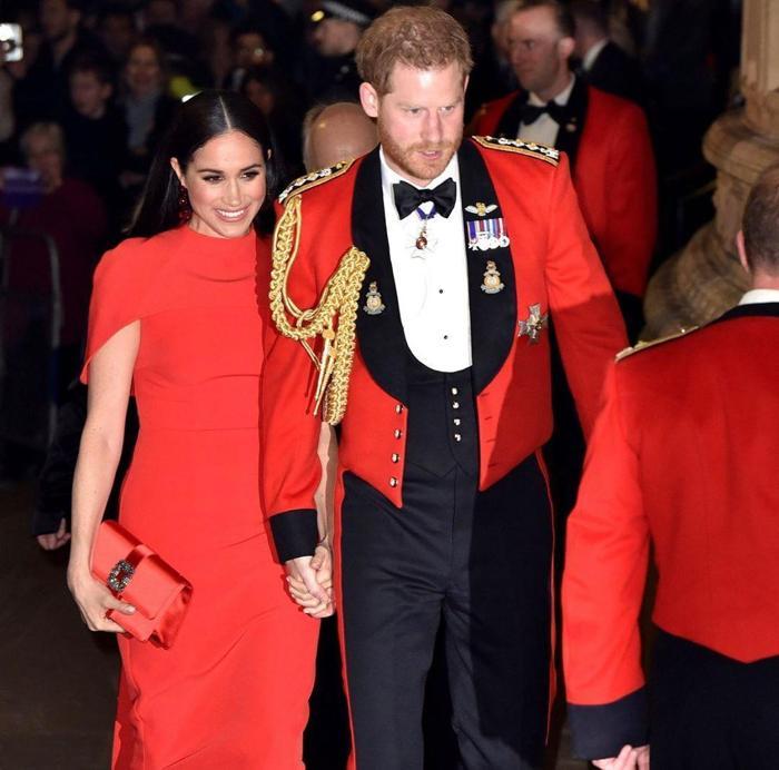 Prens Harry ve Meghan Markle, 126 milyon TLye ev arıyor