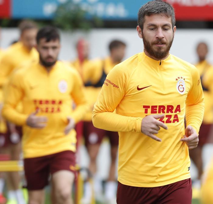 Galatasaray sahaya indi Eldivenli antrenman...
