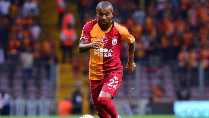 Galatasarayda sıcak saatler... Fatih Terimden flaş karar