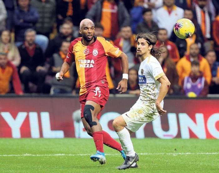 Galatasarayın başı belada 93 milyon lira...