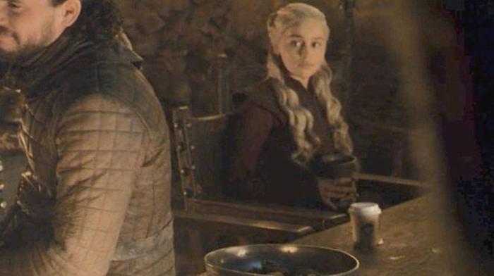 Game Of Thronestaki Starbucks bardağının değeri 2.3 milyar dolar