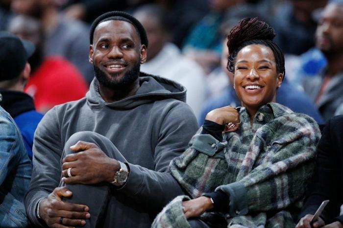 LeBron James için eşini Sofia Jamora ile aldattı iddiası