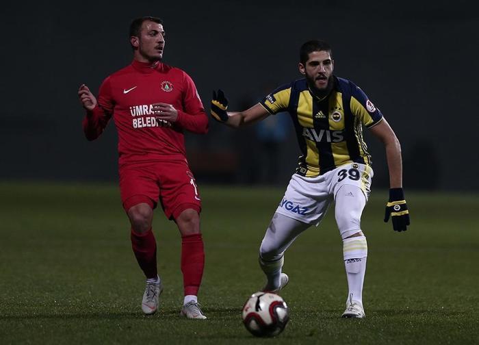 YASSİNE BENZİA: