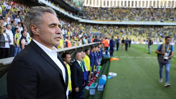 Fenerbahçenin yeni teknik direktörünü duyurdular Razvan Lucescu
