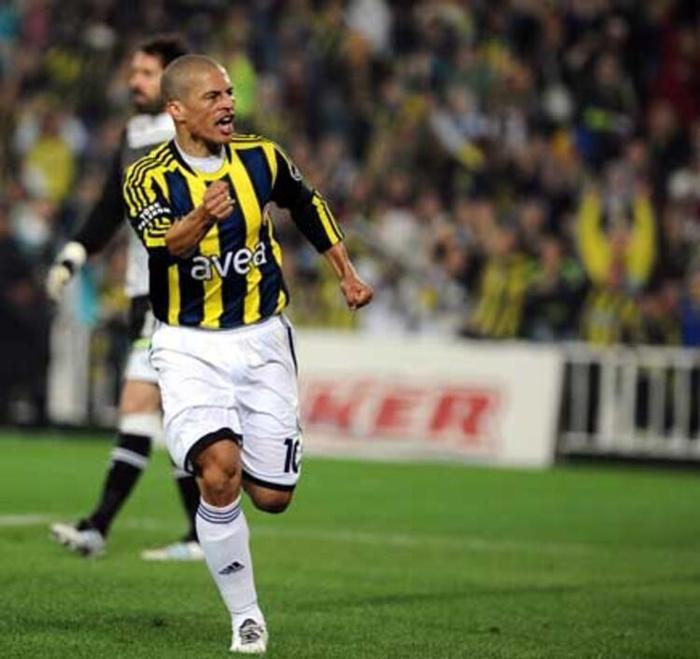 FENERBAHÇEYE TEKNİK DİREKTÖR OLMAK İSTERİM