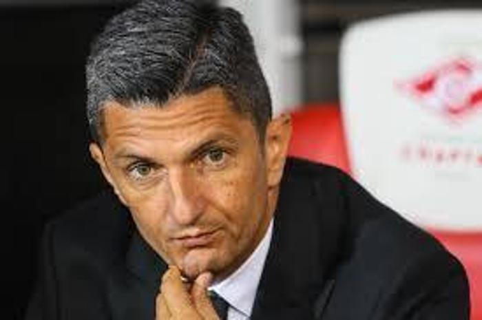 Fenerbahçenin yeni teknik direktörünü duyurdular Razvan Lucescu