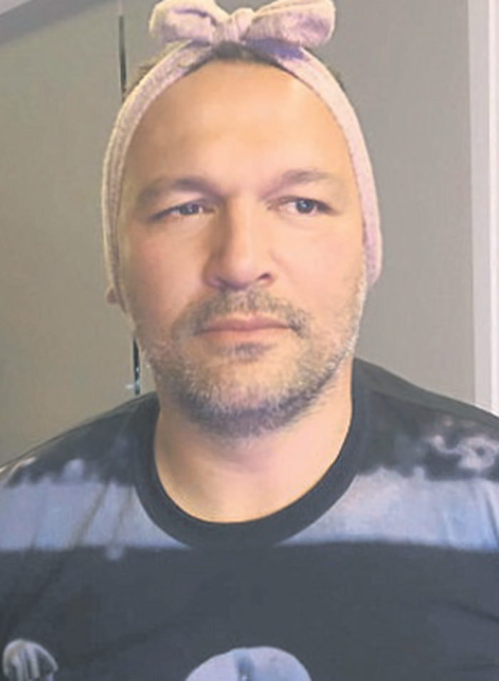 Taklit etti, ortalık karıştı
