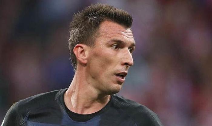 Fatih Terim istedi Mario Mandzukic harekatı başladı Galatasaray bombayı patlatıyor