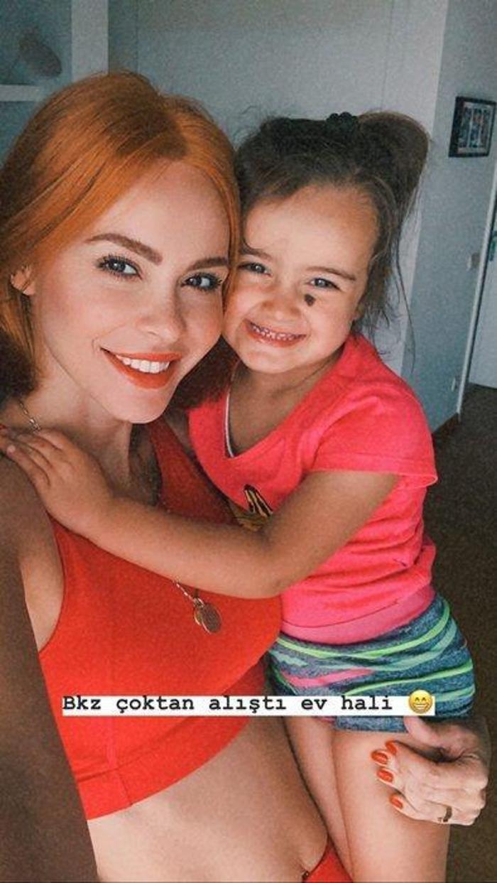 Volkan Demirelin eşi Zeynep Demirel imaj değiştirdi