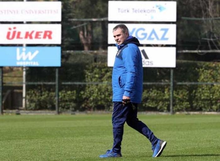İNSANLAR BENİ TİYE ALIYOR