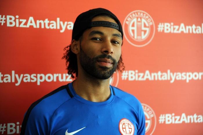 Nazım Sangare Bundesligaya... Galatasaray, Fenerbahçe ve Beşiktaşa kötü haber