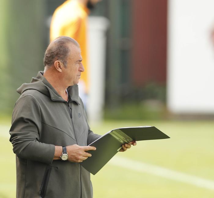 Fatih Terim transfer listesini açıkladı