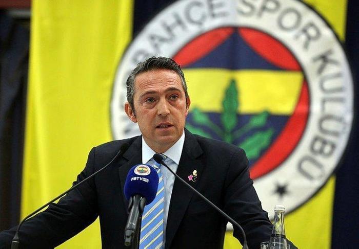 Yıldız futbolcu indirimi kabul etmedi Fenerbahçeden ayrılıyor