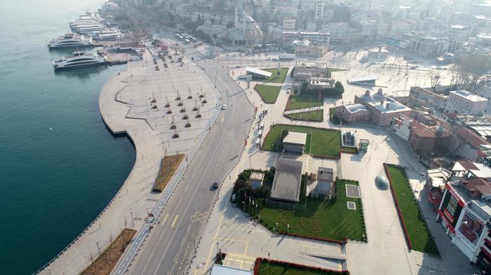 Sokağa çıkma yasağının ardından İstanbulda tarihi görüntüler