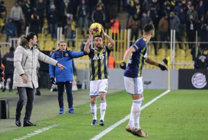 Fenerbahçede tüm yollar Erol Buluta Yardımcıları bile...